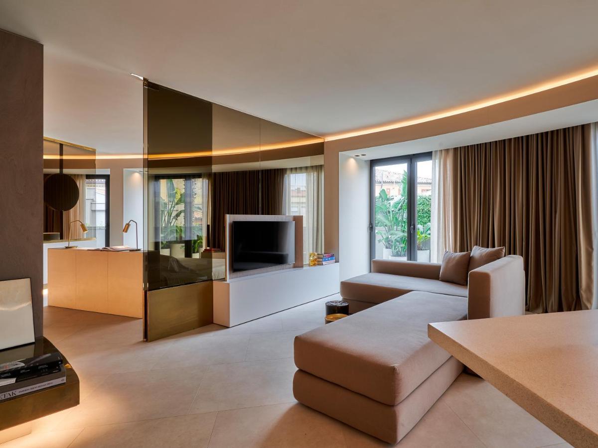 Le Residenze By Victoria Palace Cattolica Eksteriør billede