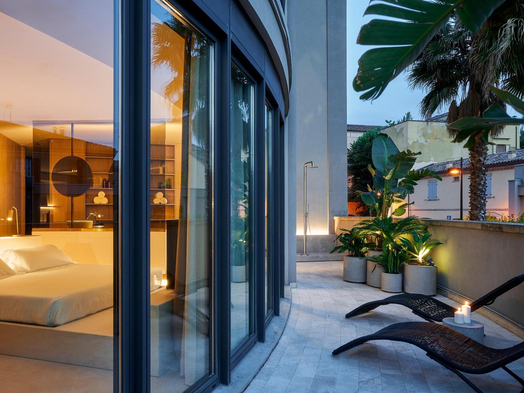 Le Residenze By Victoria Palace Cattolica Eksteriør billede