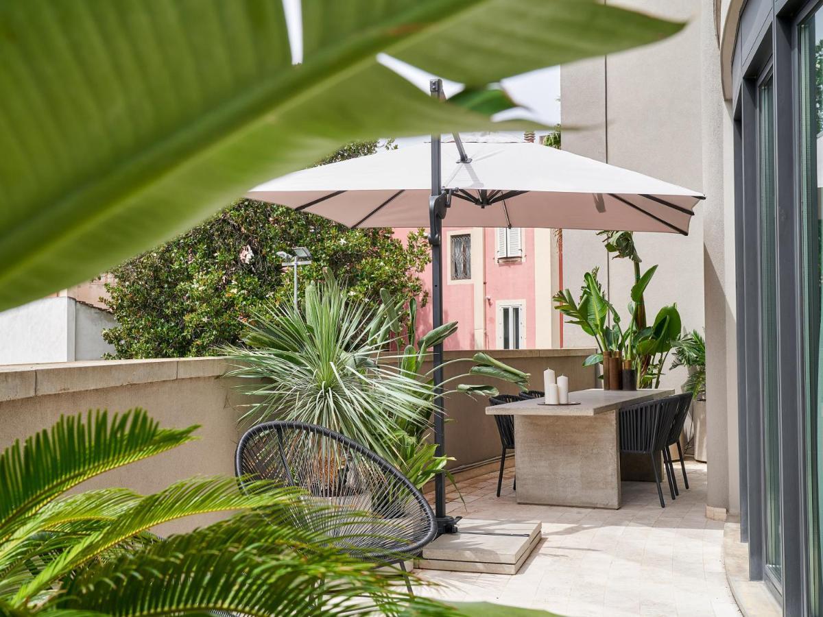 Le Residenze By Victoria Palace Cattolica Eksteriør billede
